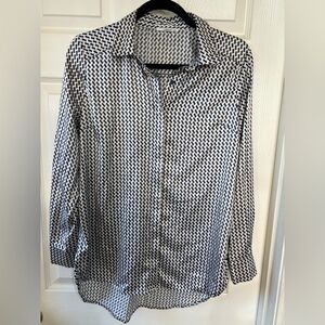 Timing Navy and White Geometric Blouse